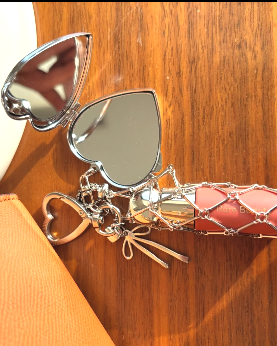 Gloss-On-The-Go Charm (Heart)