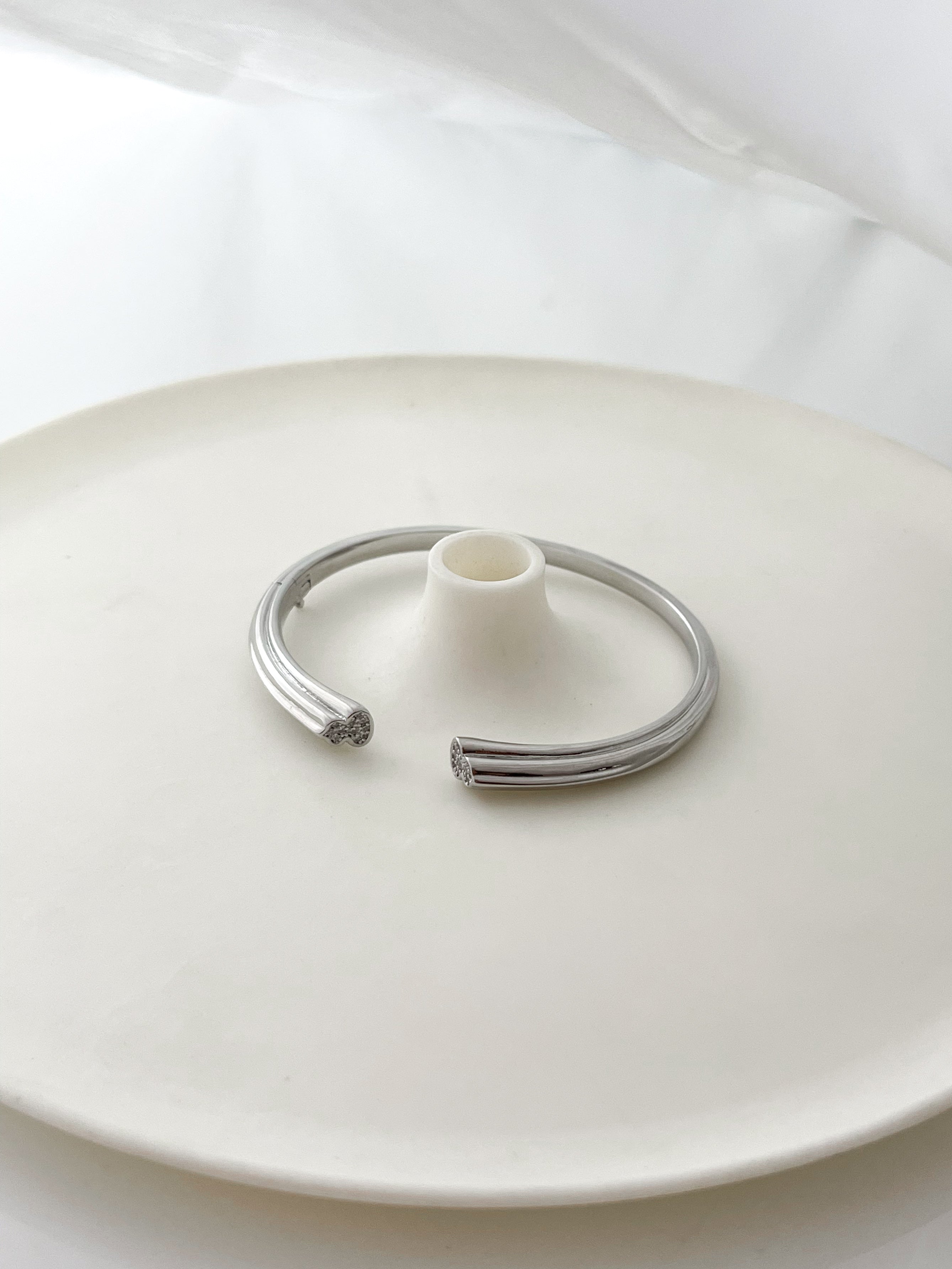 Mirari Cuff