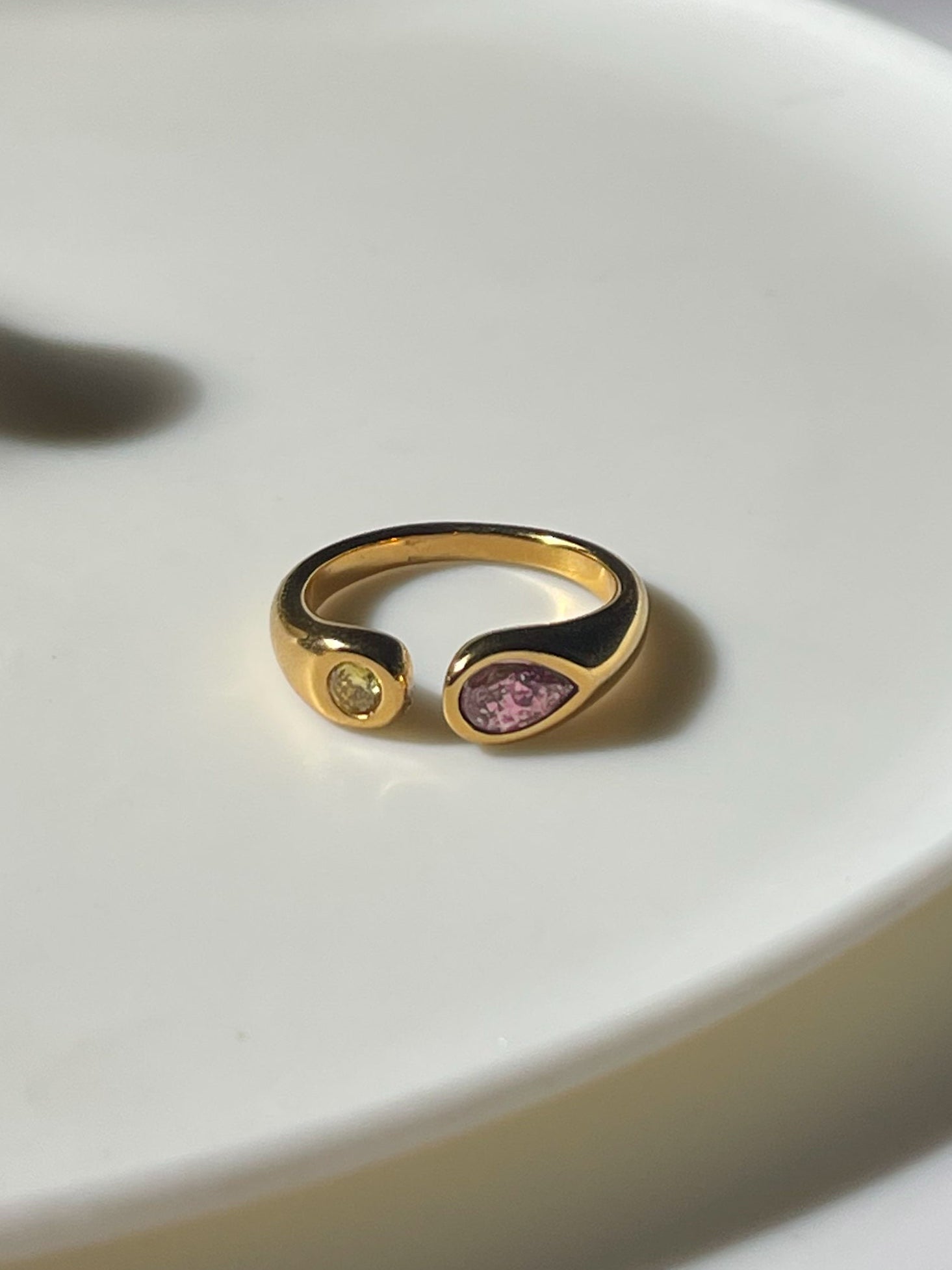 Oasis Ring