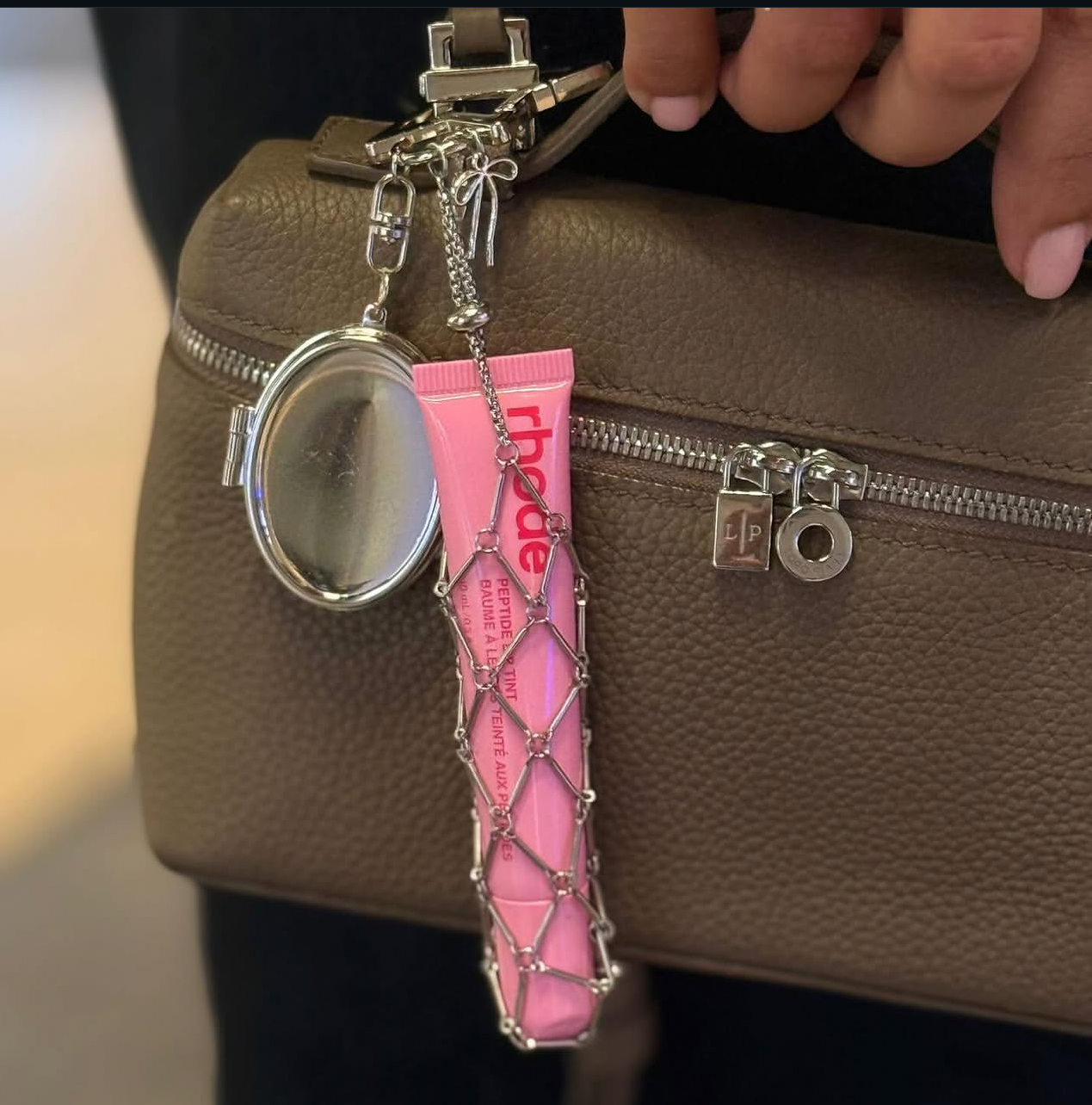 Gloss On-The-Go Charm (Star)