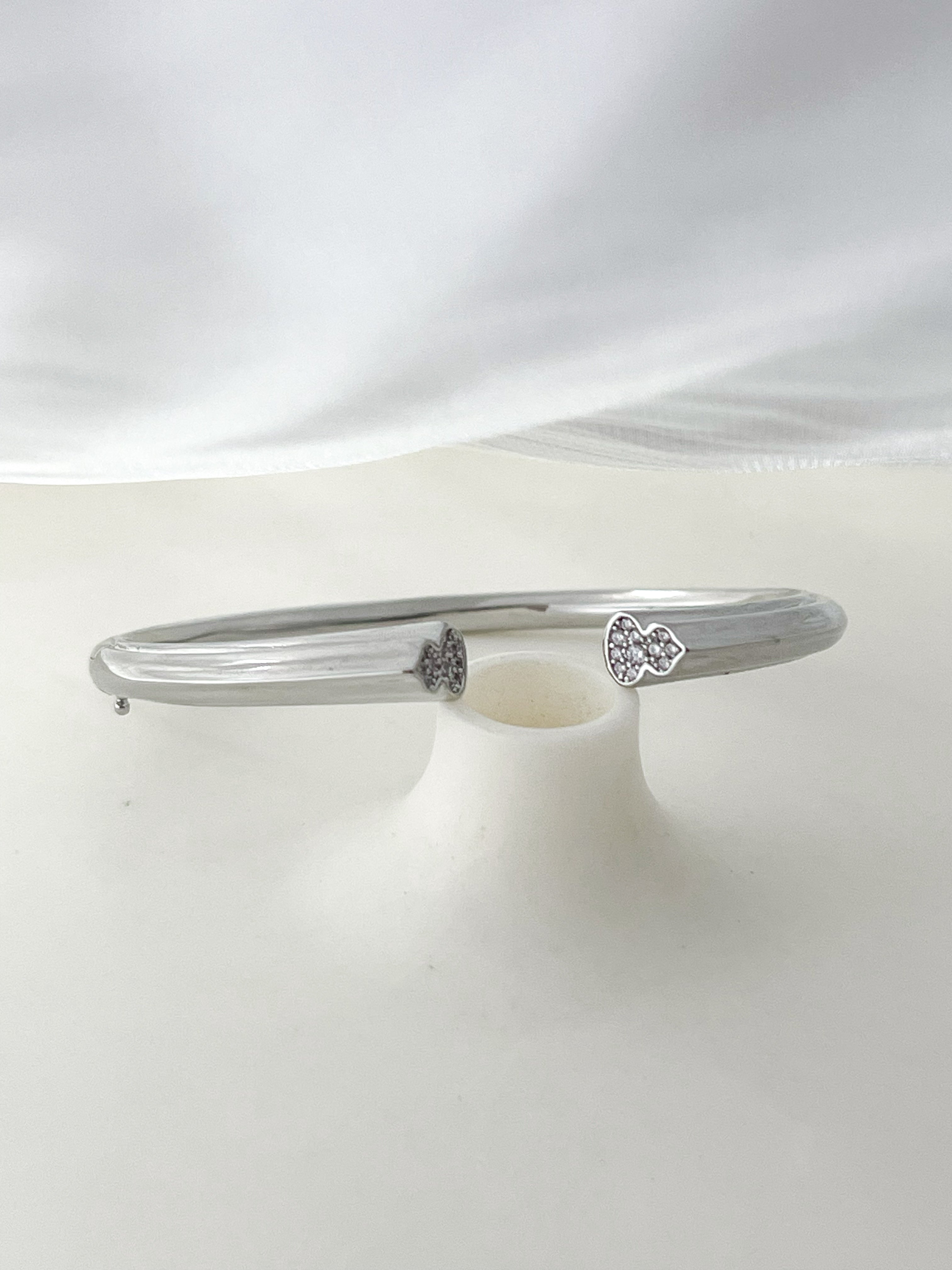 Mirari Cuff