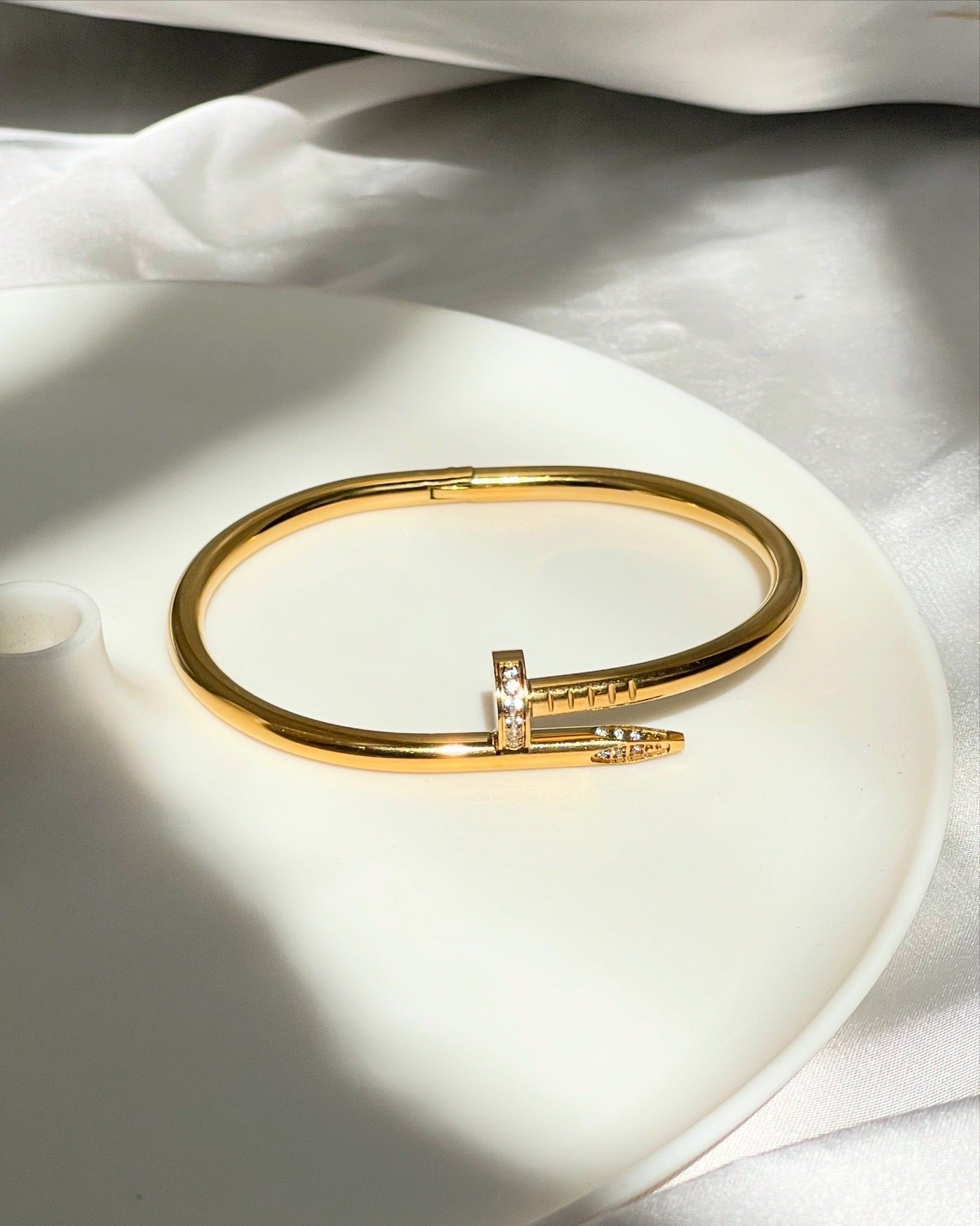 Stone Paved Nail Bangle