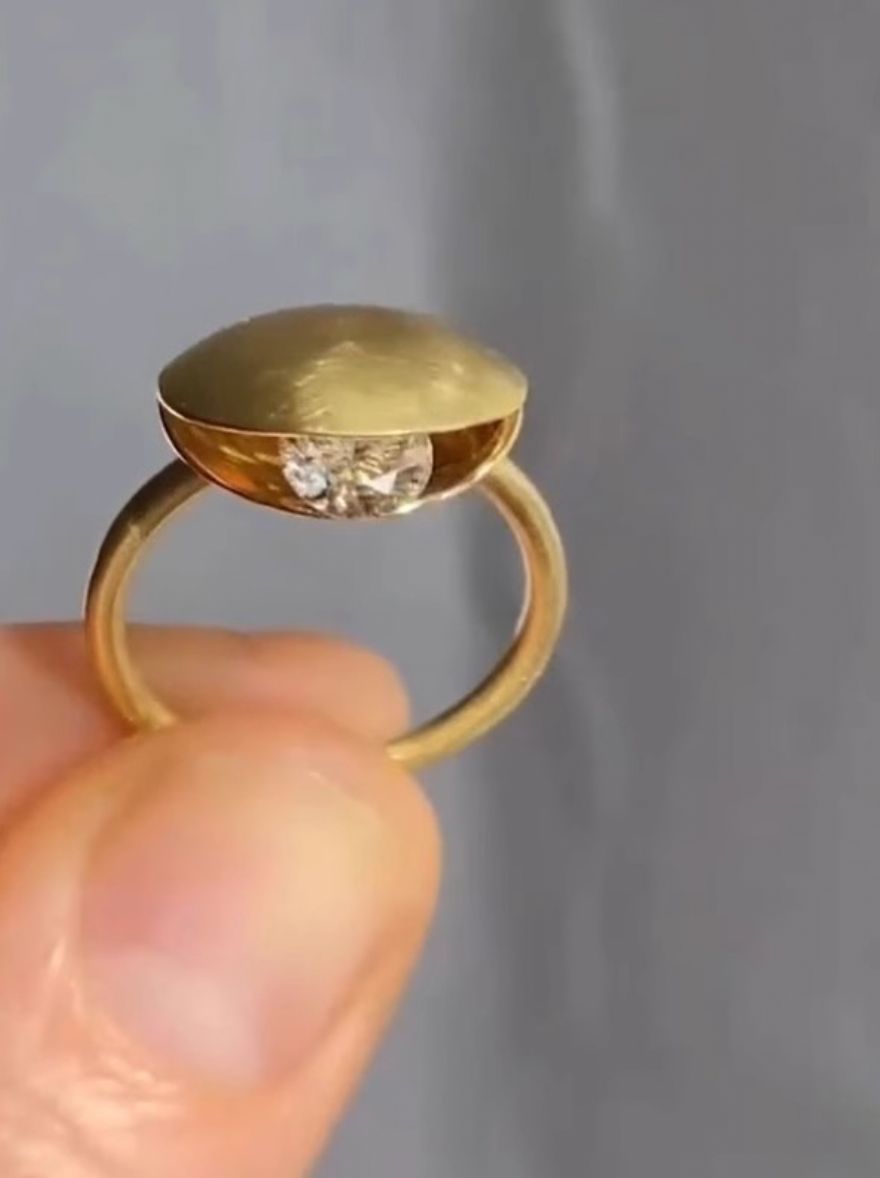 Pebble Ring