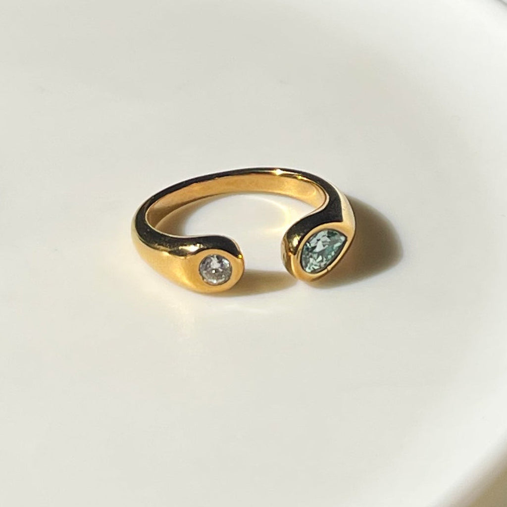 Amore Ring
