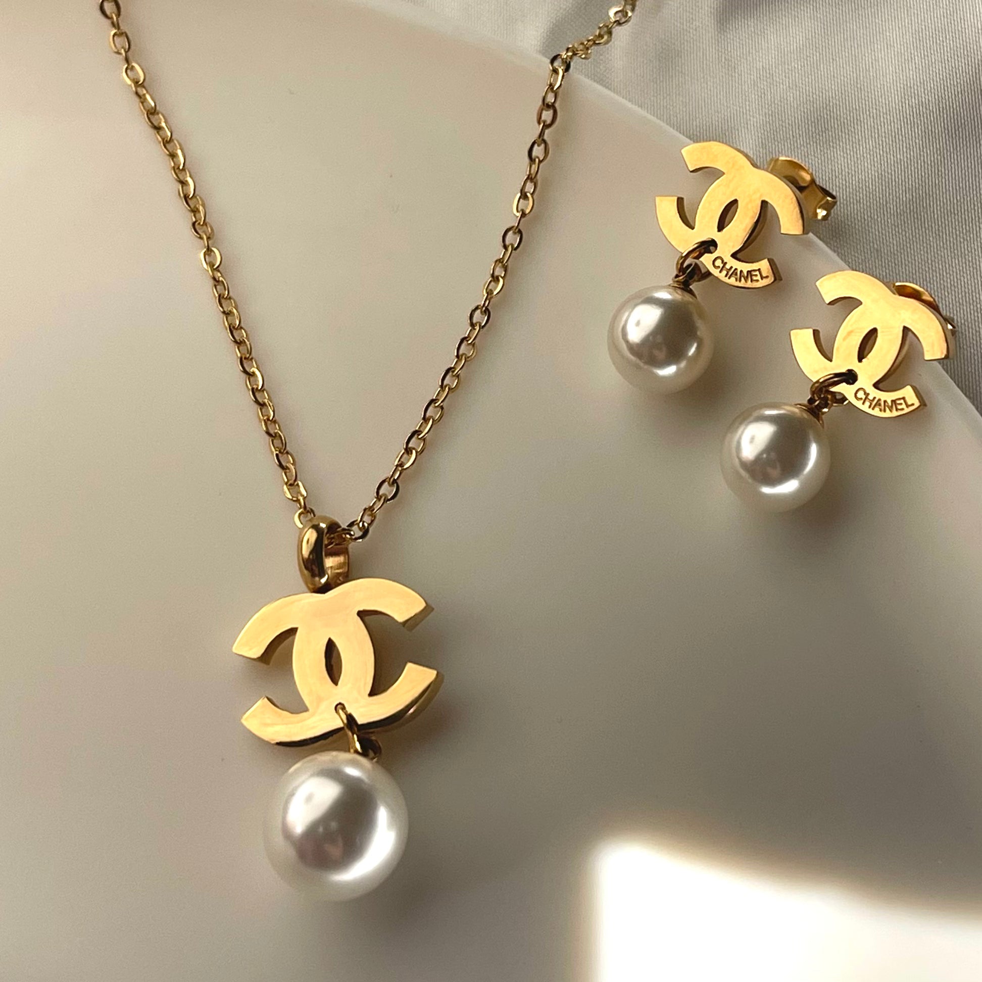 Pearl Drop Studs and Pendant set