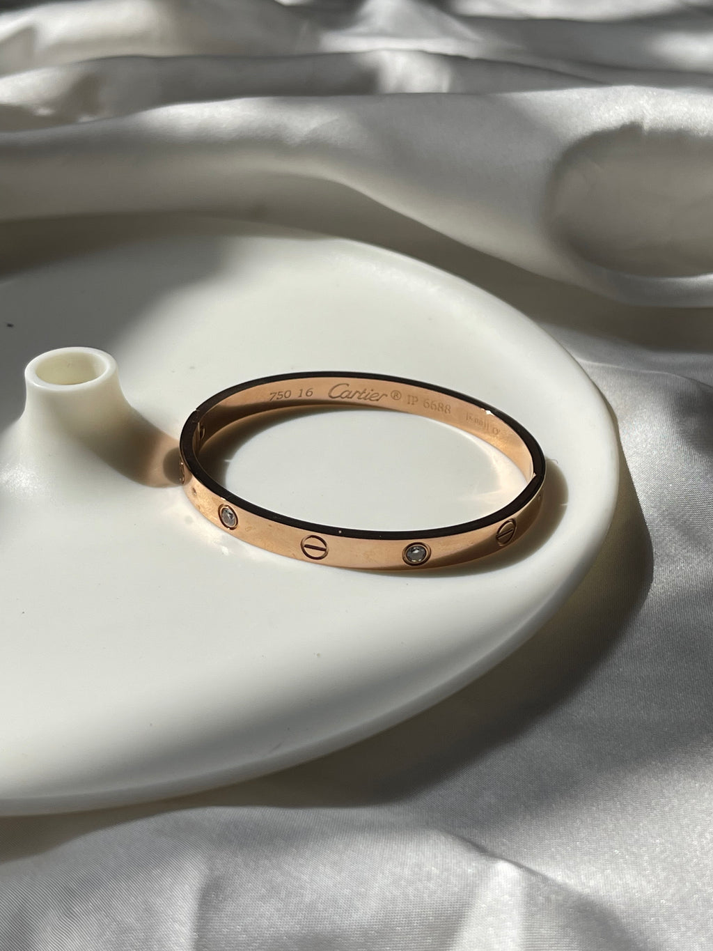 Rosegold Openable Crystal paved Love Bangle