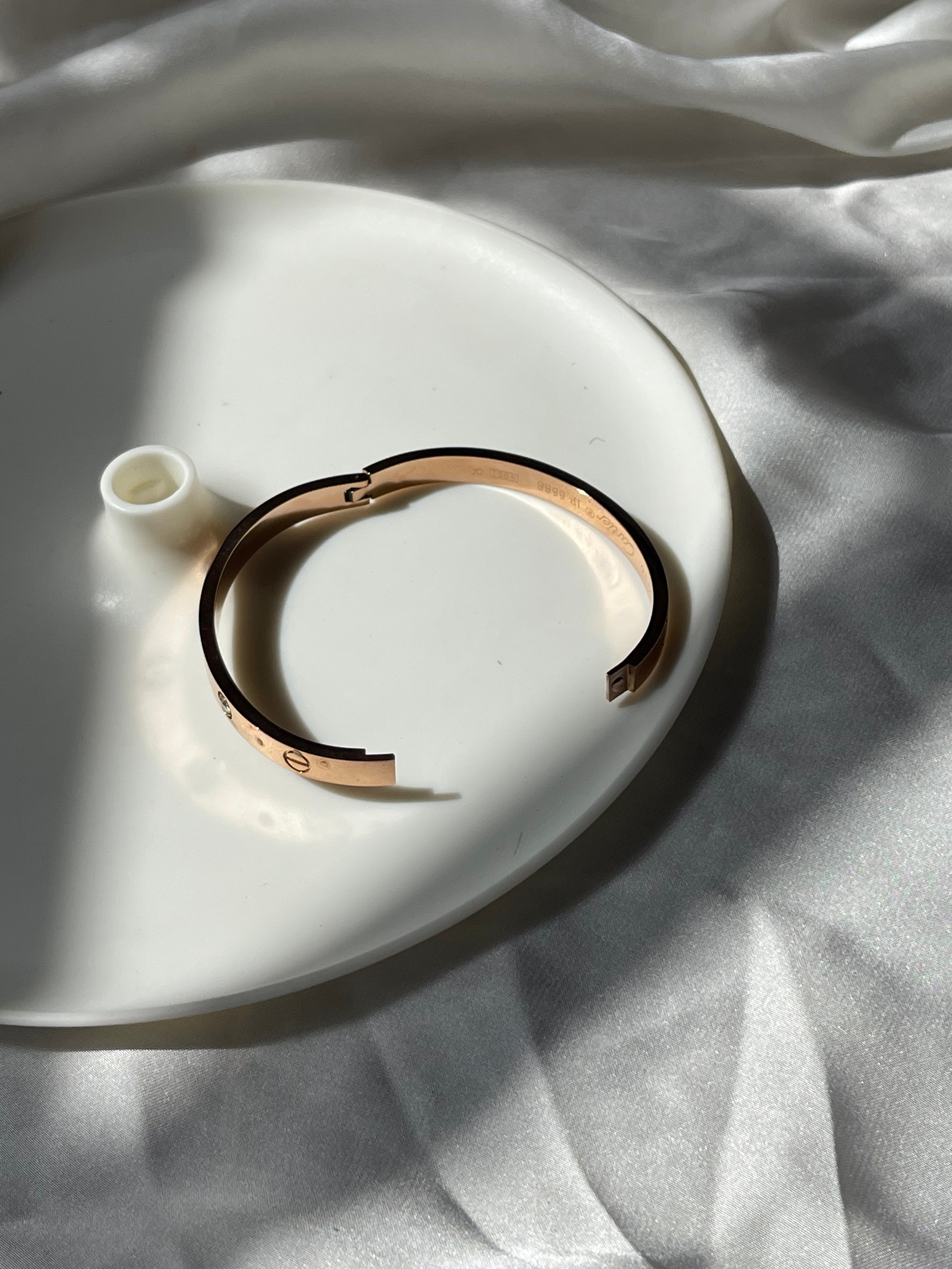 Rosegold Openable Crystal paved Love Bangle