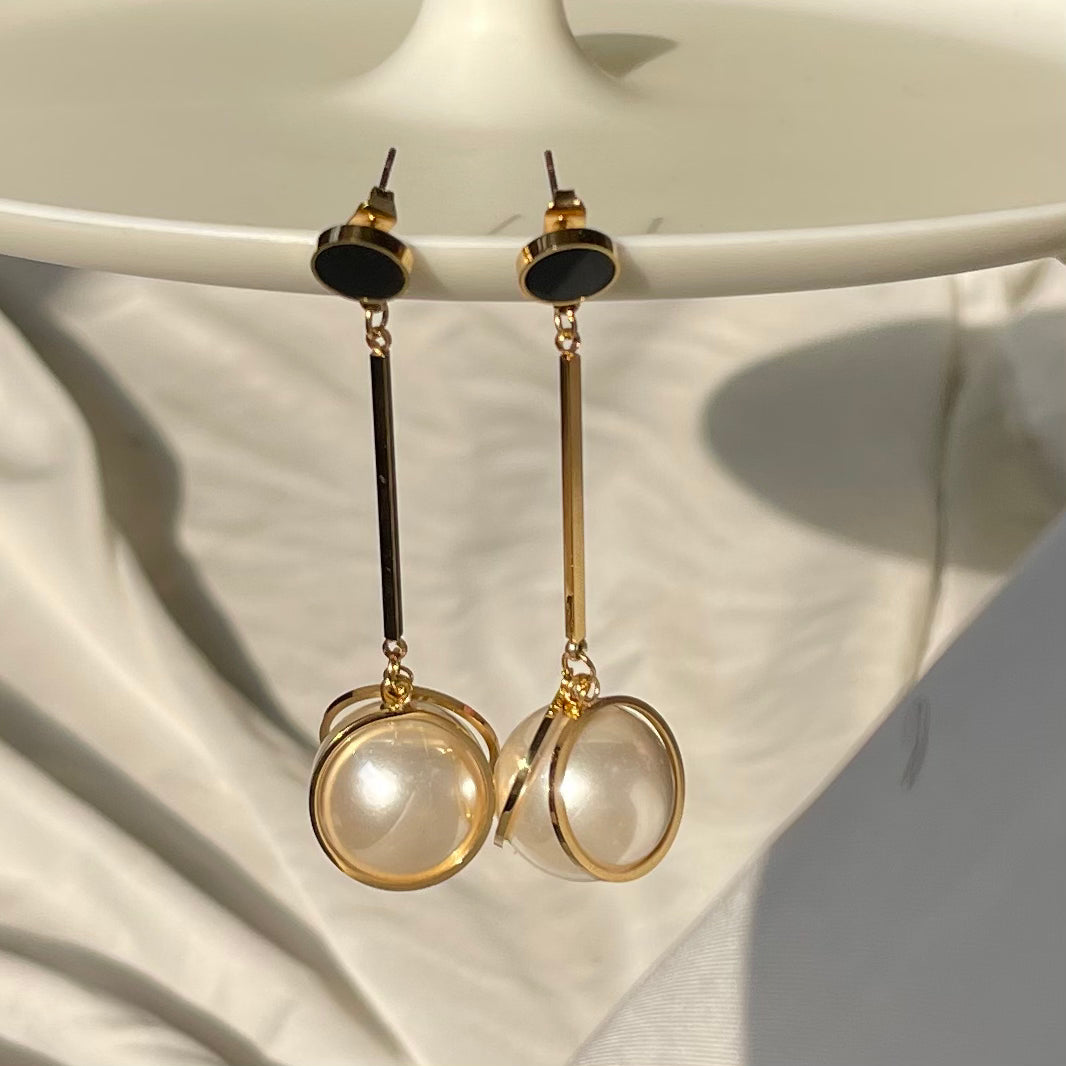 Pearl Drop Earrings