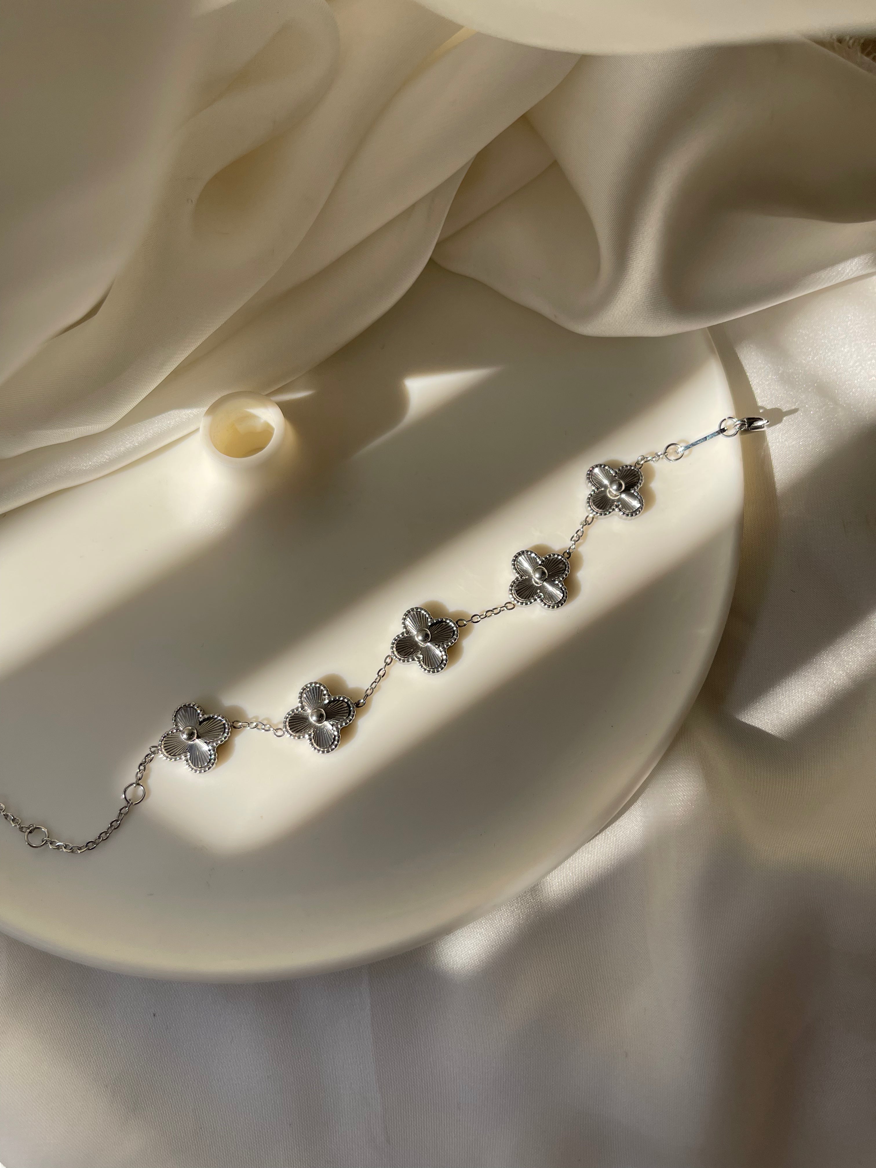 Silver Clover Bracelet