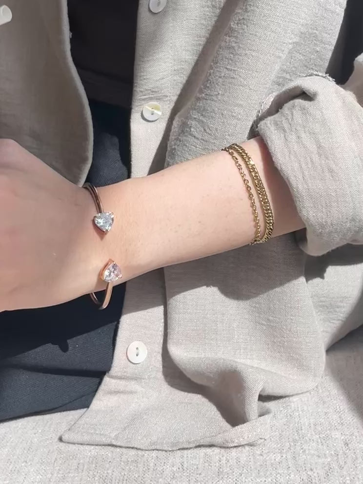 Melina Cuff